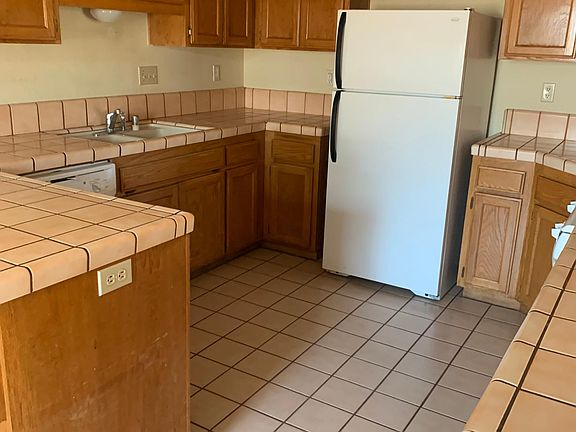 2nd image of 10912 Moreno Ave