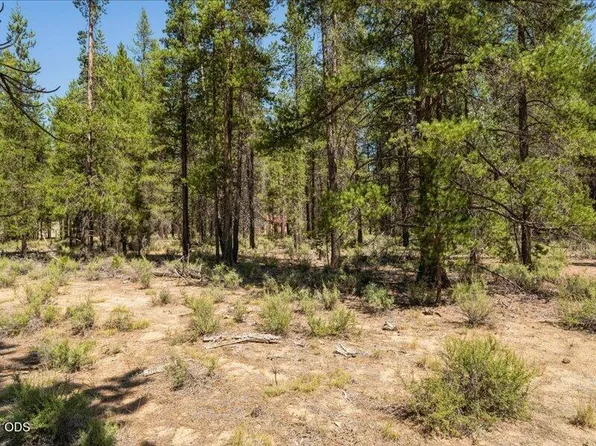 52687 Wayside Loop, La Pine, OR 97739