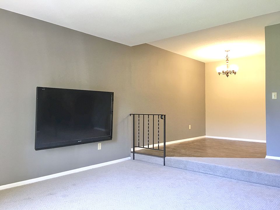 Looking from the living room to the dining area.