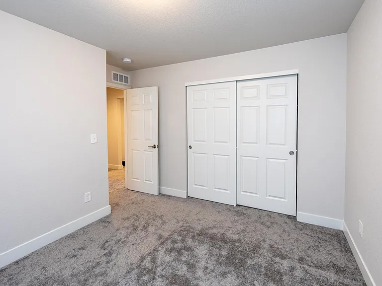 5902 Carrick Ln — Photo 32