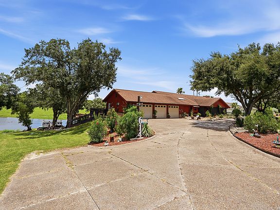 3rd image of 614 County Road 372