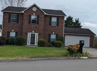 1133 Mortons Meadow Rd, Knoxville, TN 37932