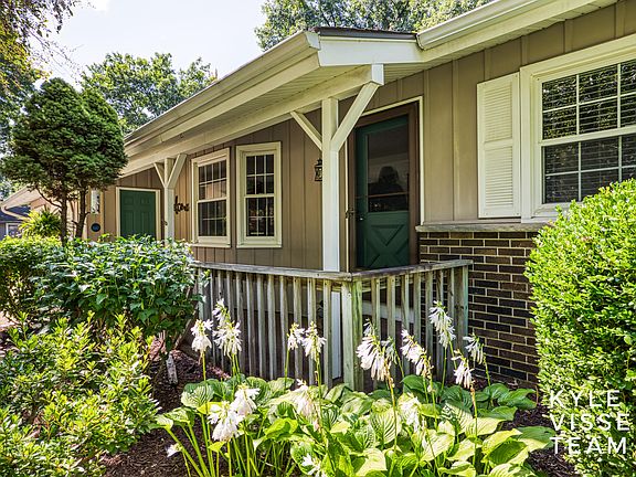 4th image of 11617 Woodgate Dr NW
