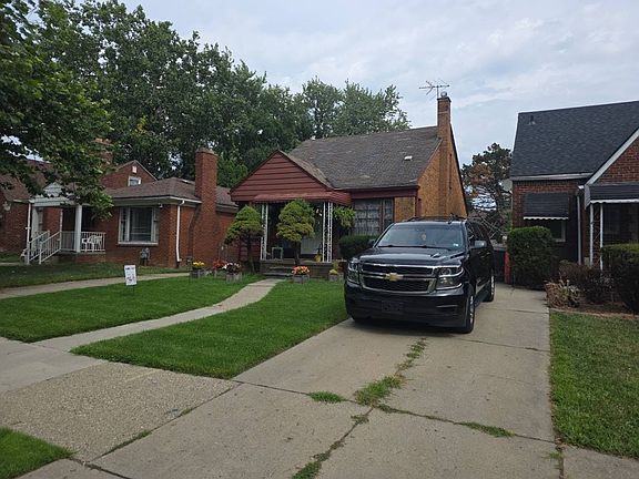 2nd image of 15625 Edmore Dr