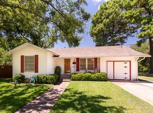 411 Norwood Dr, Hurst, TX 76053