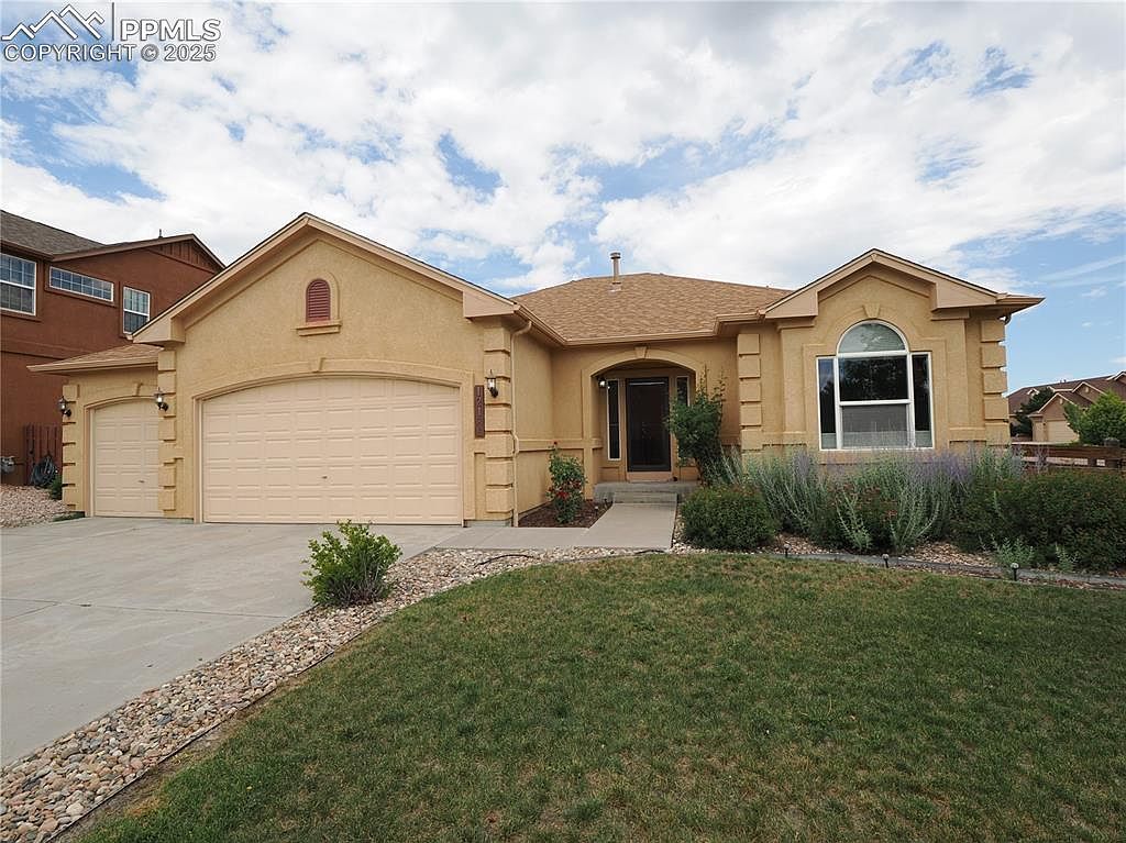 12186 Sunset Crater Dr