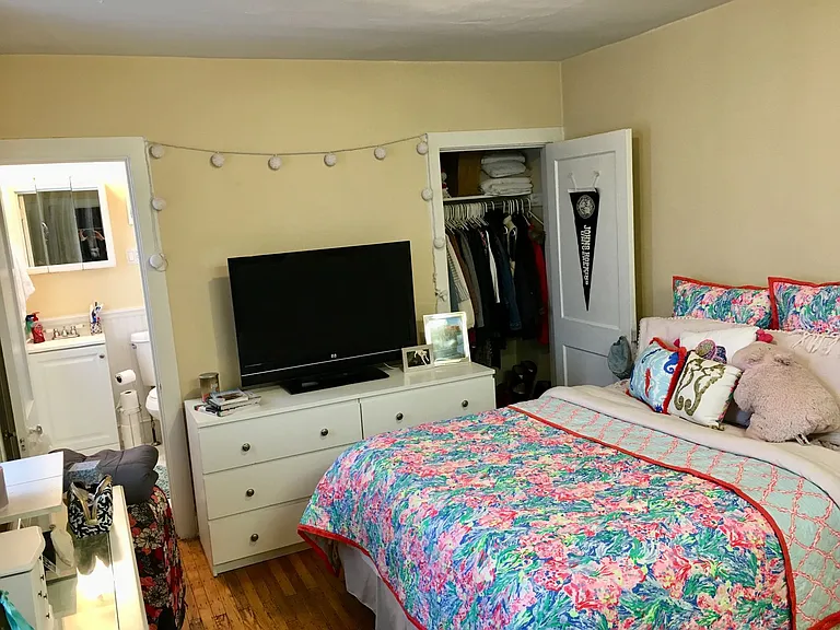331 S Smedley Street — Photo 6