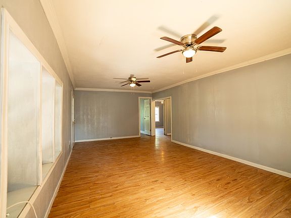5th image of 509 Gregory Dr