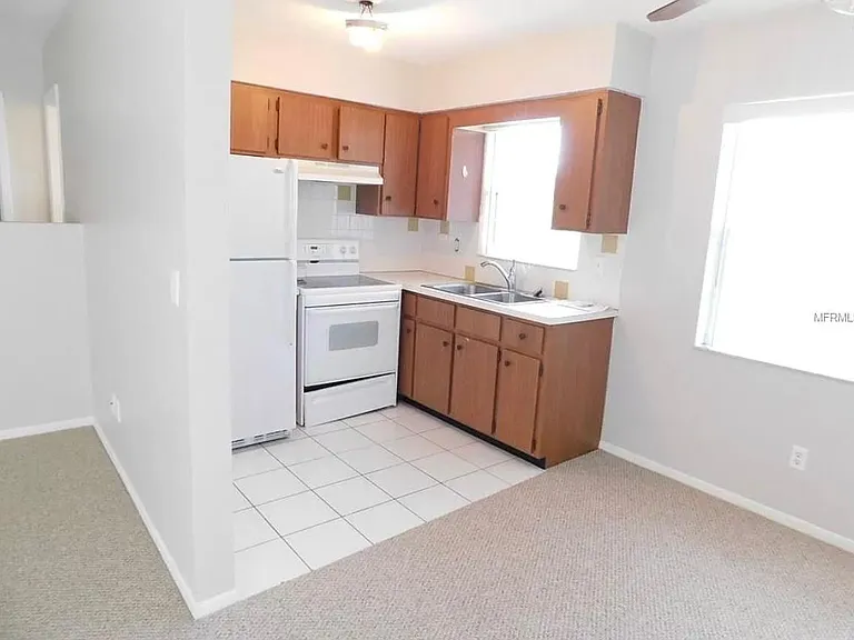 1732 Kenneth Pl — Photo 5