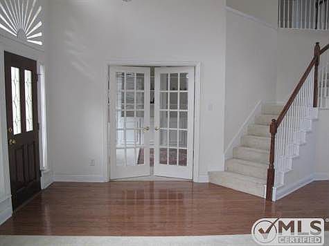 4th image of 4527 Oak Shores Dr