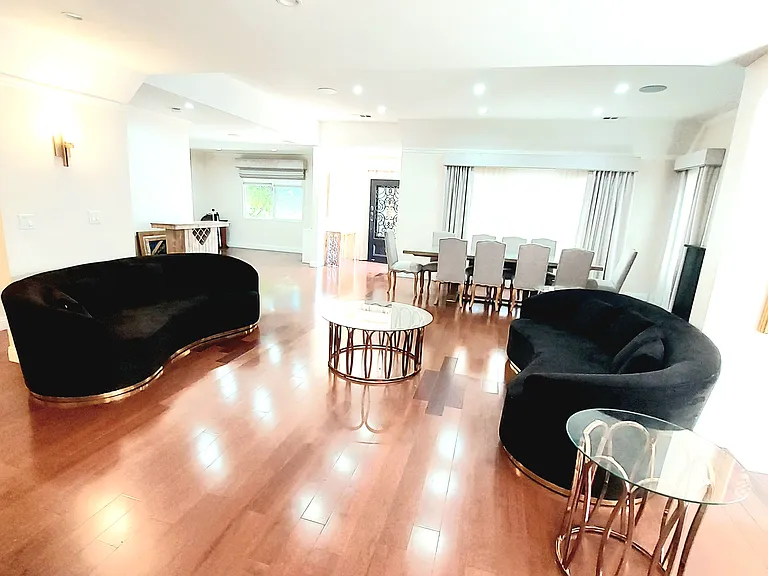 1445 Crestview Ct — Photo 6