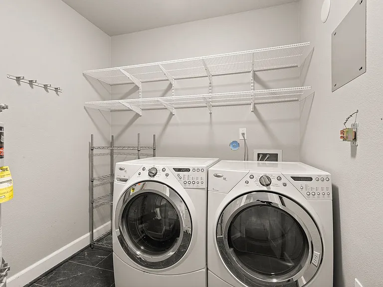 9746 SW 34th Pl #7 — Photo 18