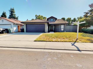 2416 Country Ranch Dr, Modesto, CA 95355