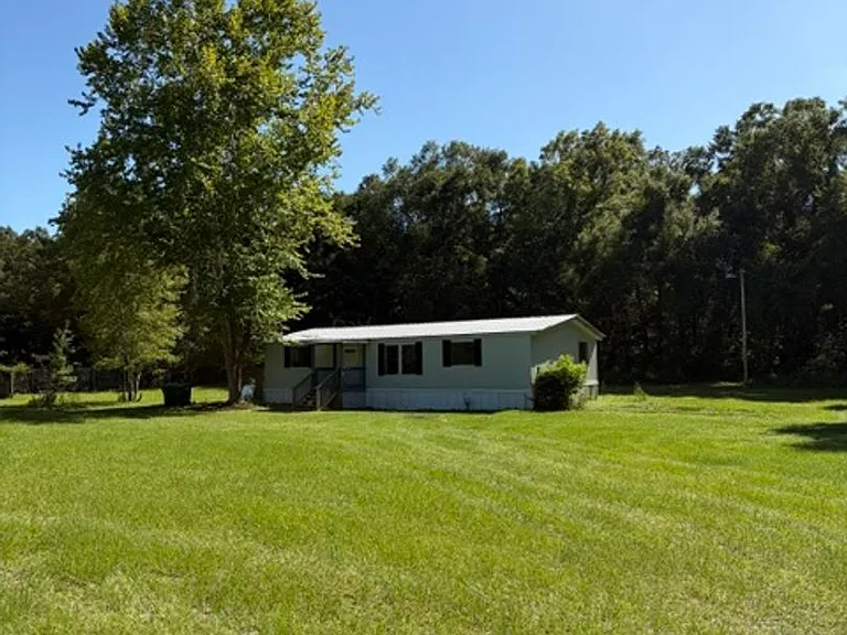 40 Serafino Ln — Photo 2