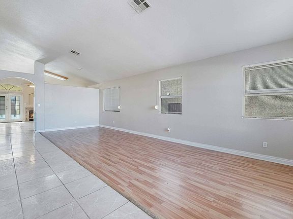 3rd image of 6585 Bush Clover Ln