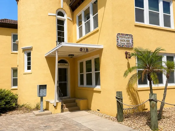 22 Martin Luther King Ave APT 2, Saint Augustine, FL 32084
