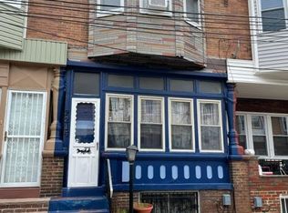 2215 S Croskey St, Philadelphia, PA 19145