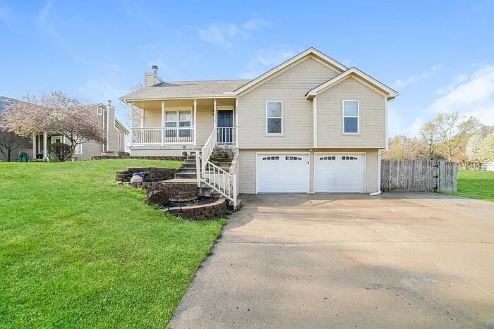 3 bed, 2.0 bath, 1540 sqft, $1,995 — Photo 1