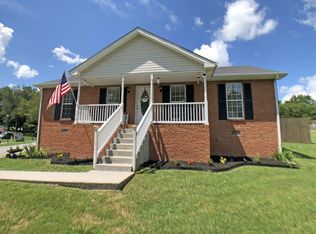 3018 Maitland Dr, Greenbrier, TN 37073