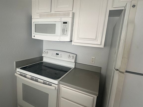 4th image of 5343 Richmond Ave #4