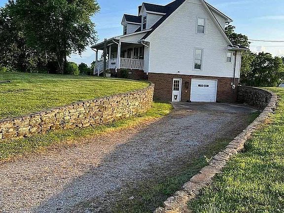 3rd image of 4068 8th Ave
