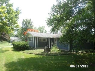549 E John St, Nappanee, IN 46550