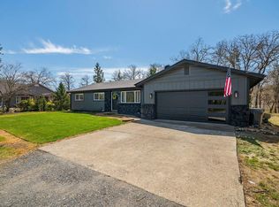 169 Barker Dr, Merlin, OR 97532