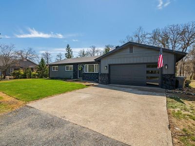 169 Barker Dr, Merlin, OR, 97532