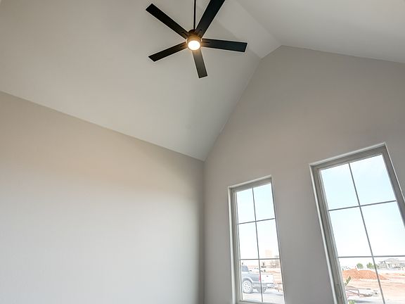 5th image of 4017 136th Suite 15