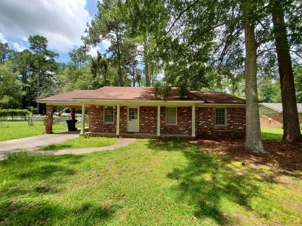 105 Springdale Rd, Statesboro, GA 30458