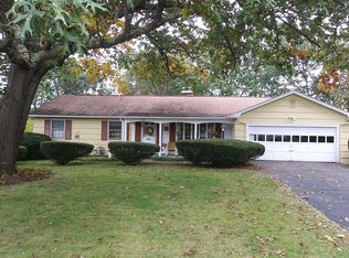 289 Forest Hills Rd, Springfield, MA 01128