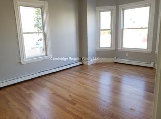43 Temple St #1, Somerville, MA 02145