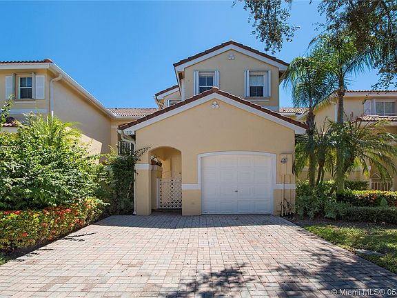 4th image of 1519 Yellowheart Way #1519