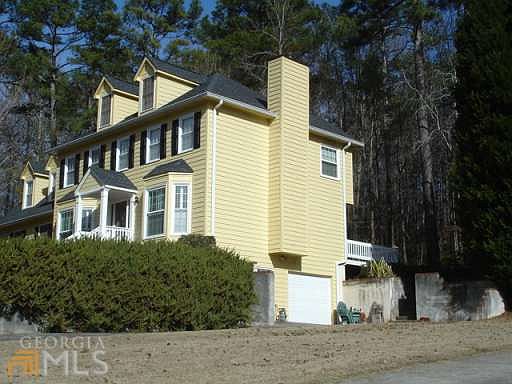 3rd image of 130 Parkwood Ln