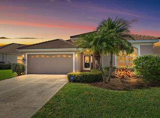 6806 Wagon Wheel Cir, Sarasota, FL 34243