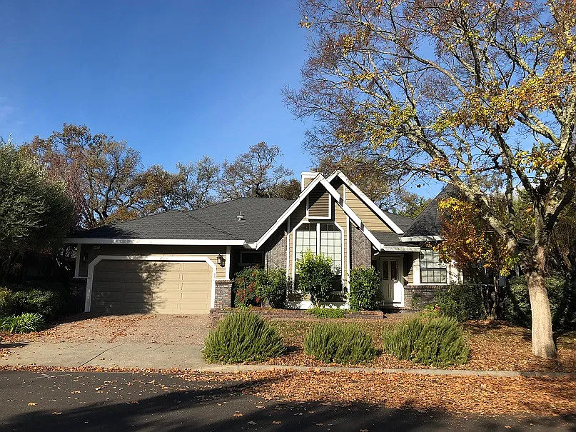 1487 Fairway Vista Ct