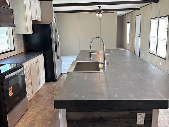 5th image of 25 Marble Ln