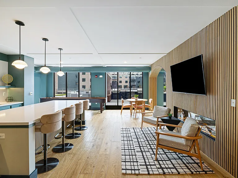 EagleRidge Plaza Residences — Photo 41