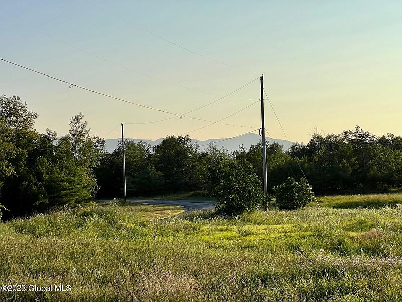 5th image of 57-71 Mountain View Drive