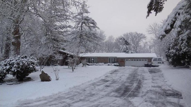 1st image of 5134 E Bluffview Dr