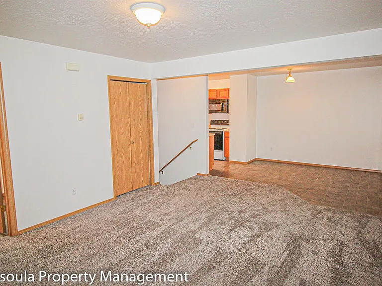 McDonald Ave Apts. — Photo 15