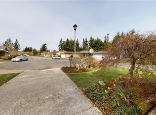 24833 10th Ave S, Des Moines, WA 98198