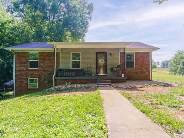 712 Woodland Dr, New Market, TN 37820