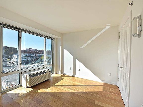 4th image of 86-55 Broadway #310