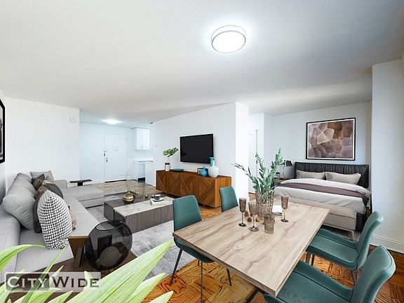 2nd image of 400 E 89th St #7T