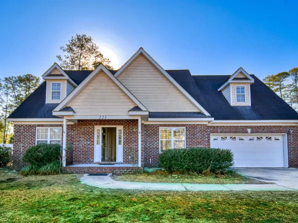 221 Hagley Dr., Pawleys Island, SC 29585