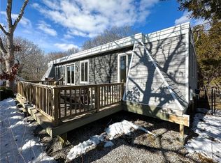 19 Sherwood Dr, Westerly, RI 02891