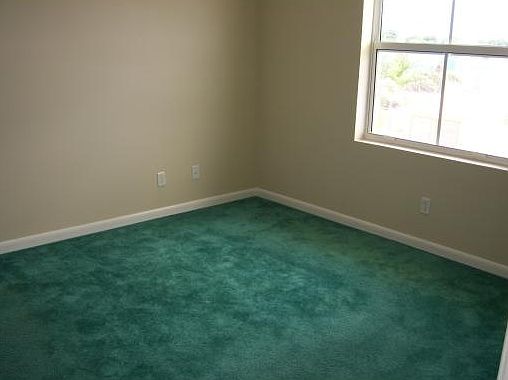 4th image of 5515 Plunkett St APT 301