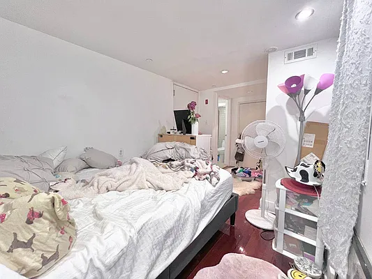 Rented by Doorway NYC, LLC | media 5