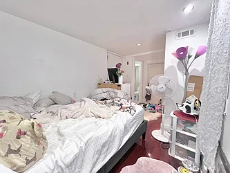 Rented by Doorway NYC, LLC